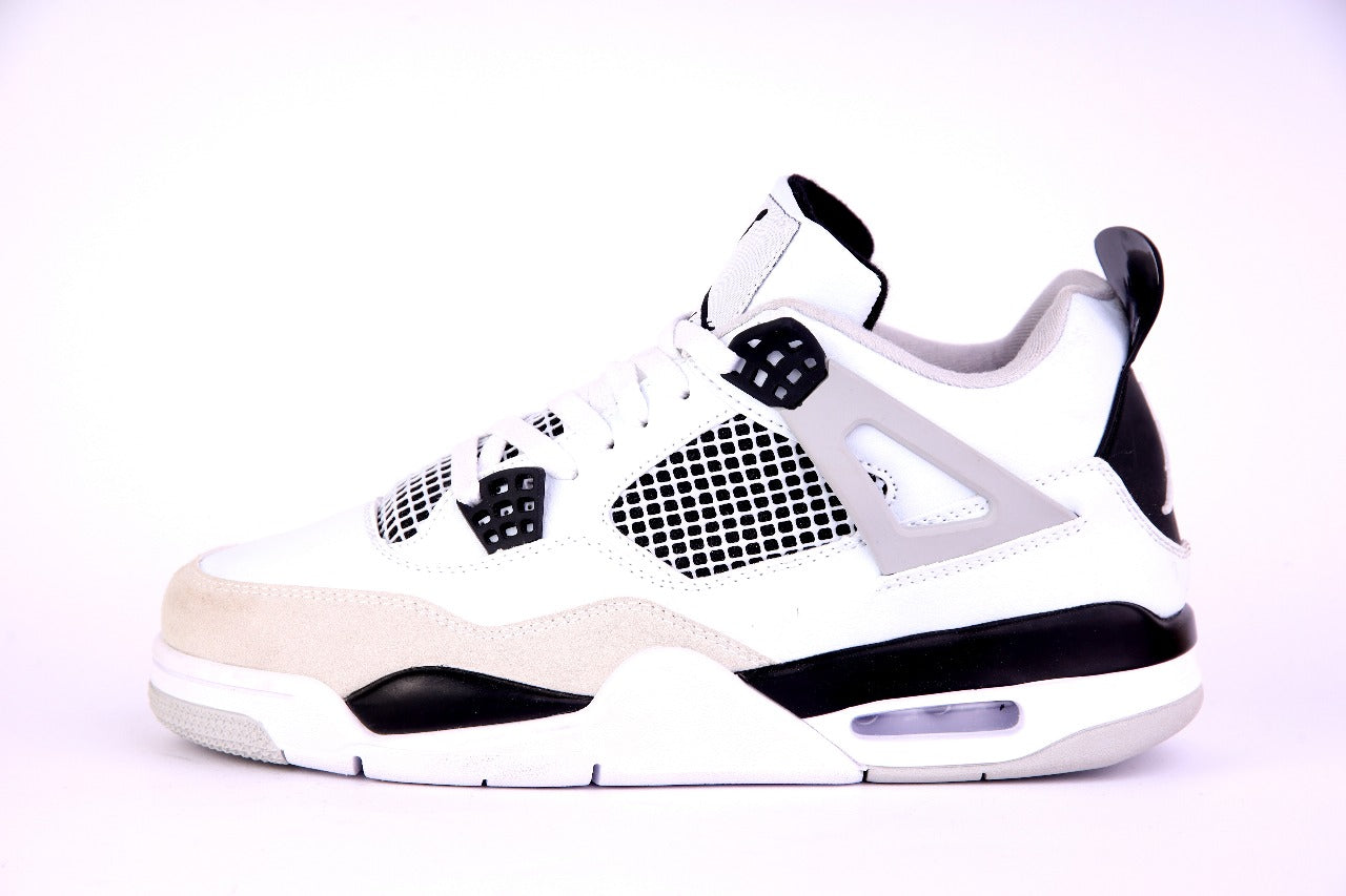 Air Jordan 4