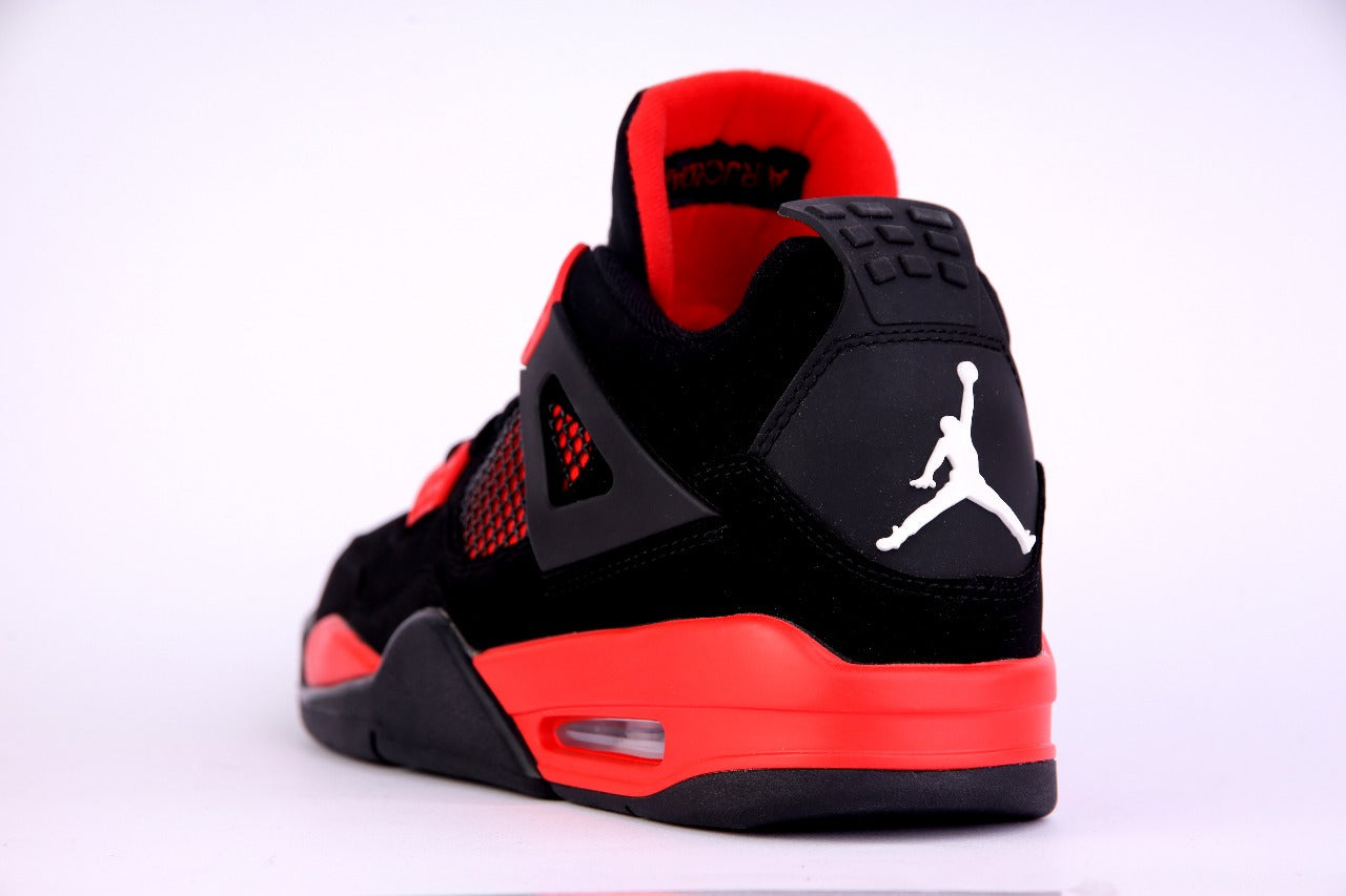 Air Jordan 4