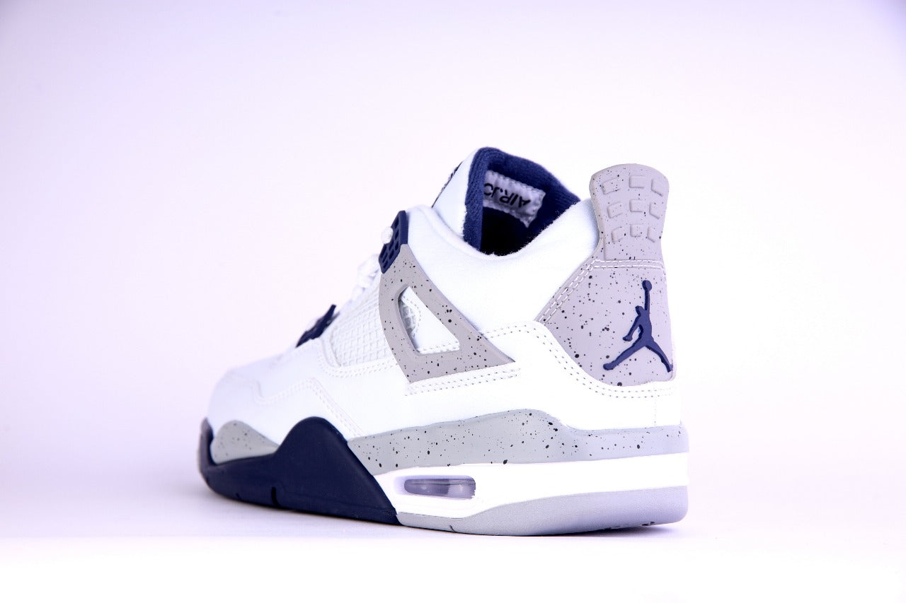 Air Jordan Four Women